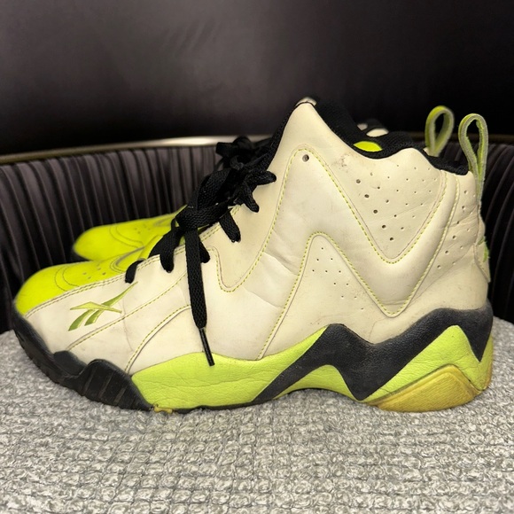 Older Reebok Sneakers - Picture 2 of 11